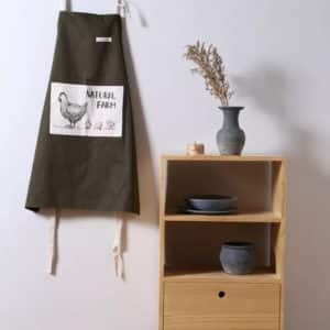 aprons with pockets and logo