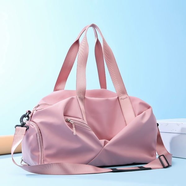 custom duffle bags with logo