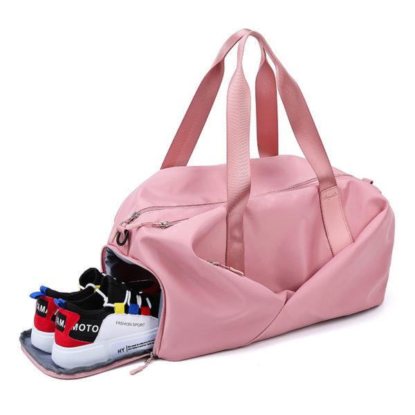custom duffle bags with logo
