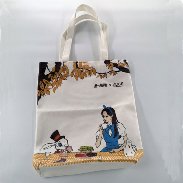 custom handbags with logo