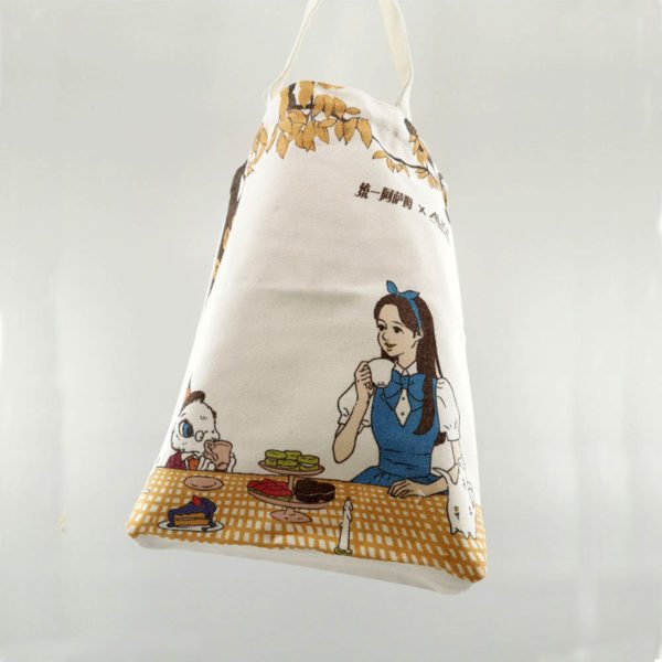 custom handbags with logo