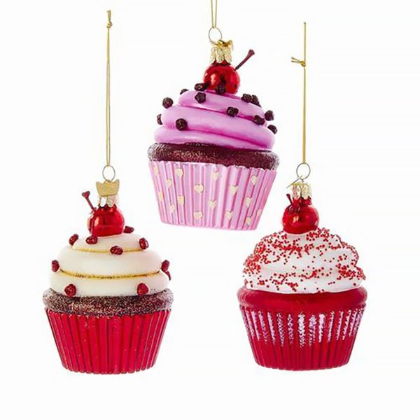 custom ornaments wholesale
