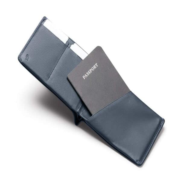 designer travel organizer