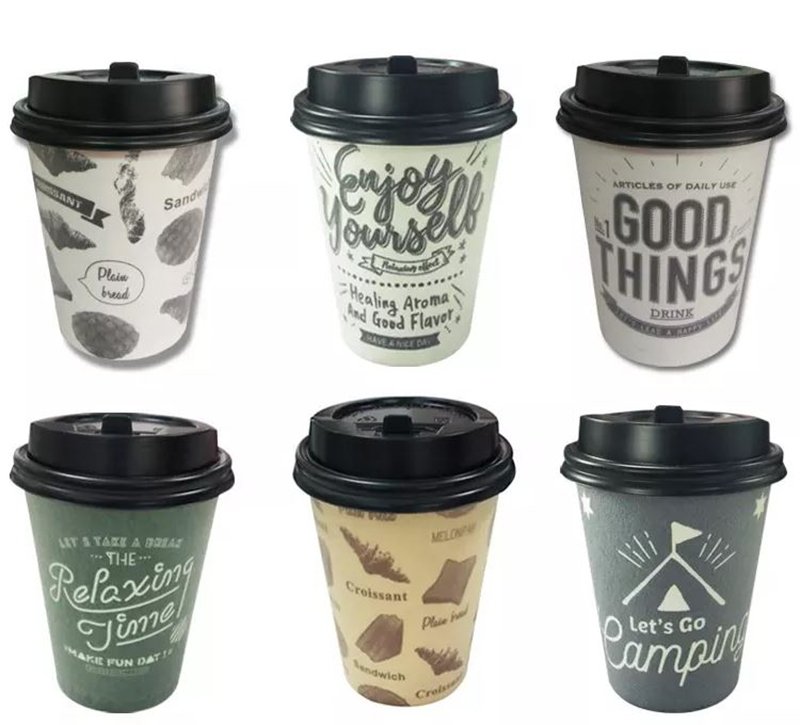 пенопластовые чашки рядом со мной