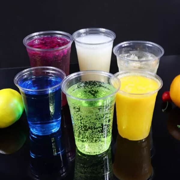 clear disposable plastic cups