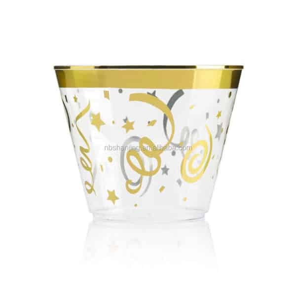 clear plastic ice cream cups