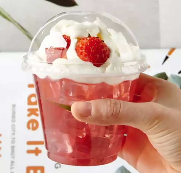 custom cups with logo