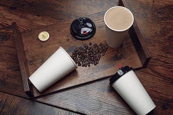 custom disposable cups with lids