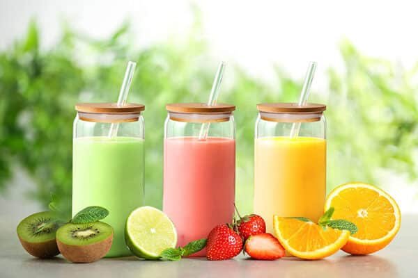 glass cups with lids and straws wholesale