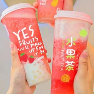 hard plastic cups with lids