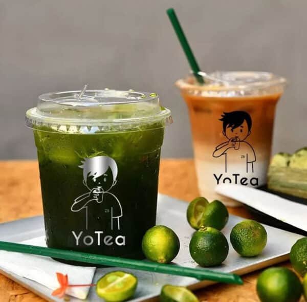 plastic clear cups with lids