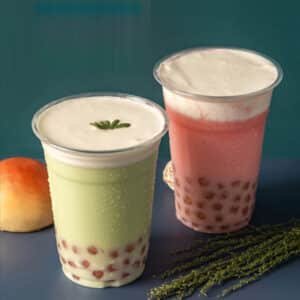 plastic cups with lids