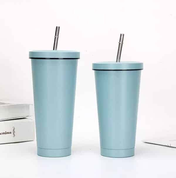 plastic cups with lids and straws personalized