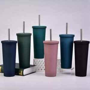 plastic cups with lids and straws personalized