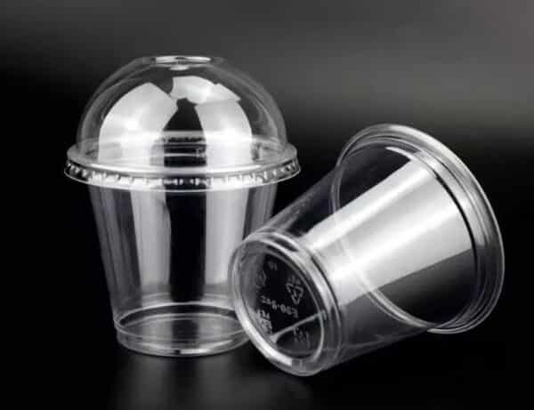 plastic small cups with lids