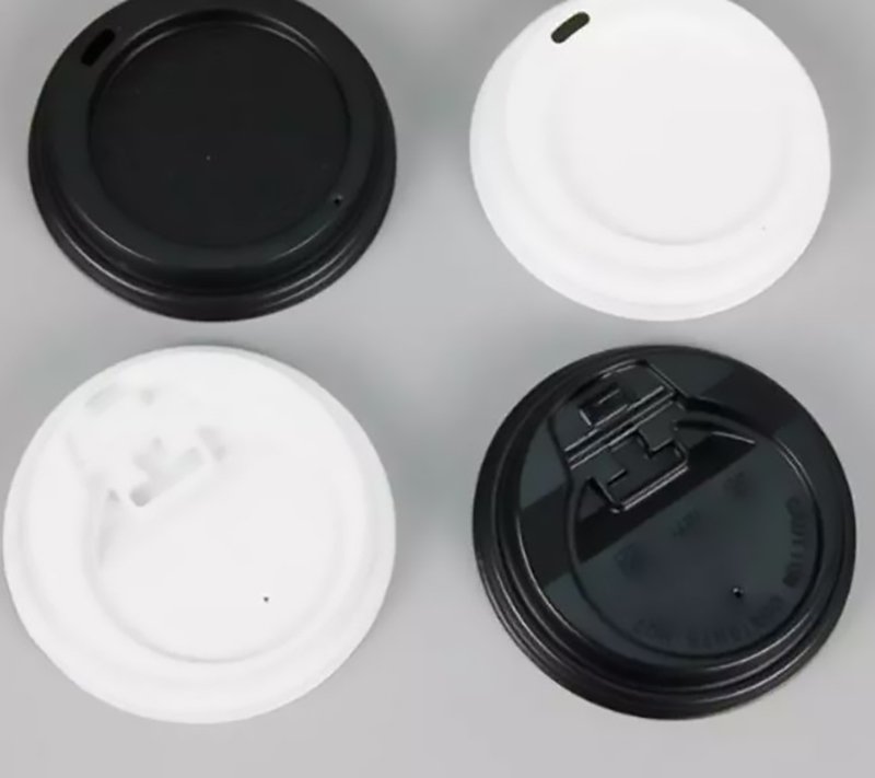 стаканчик из пенополистирола с крышкой