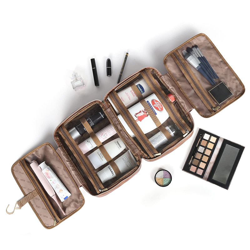 custom toiletry bags