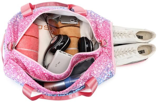 traveling duffel bag
