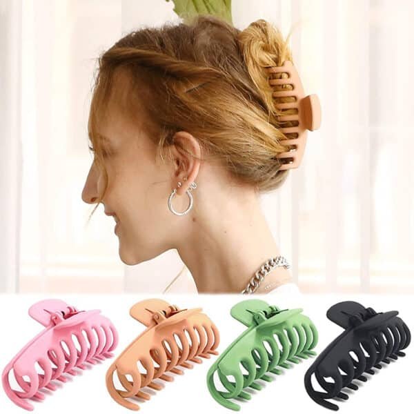 chip clips with magnets