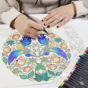 أقلام ملونة