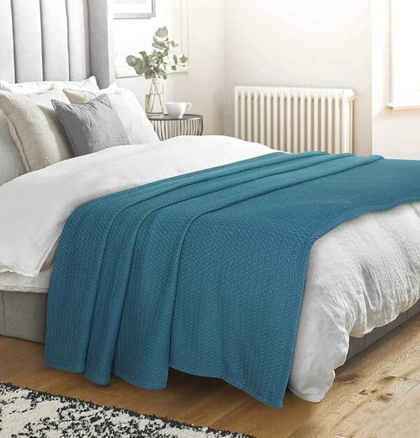 bulk blankets for wedding