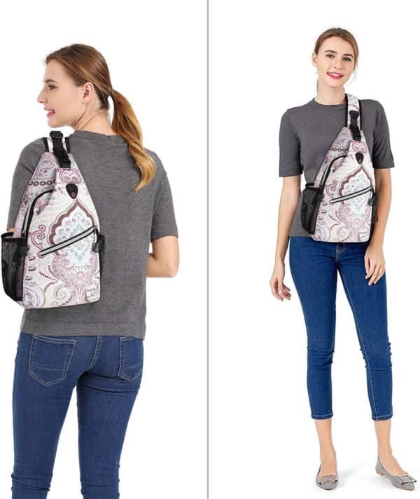 fanny packs 80s or 90s