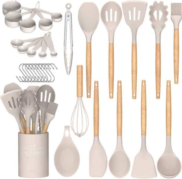 kitchen utensils