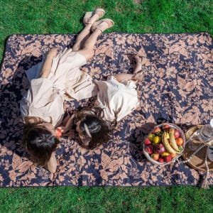 large picnic blankets