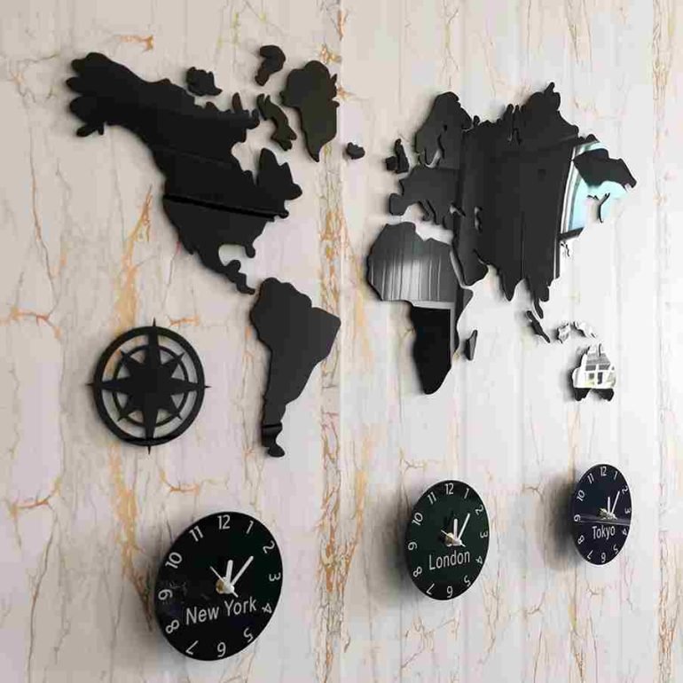 custom map clock​