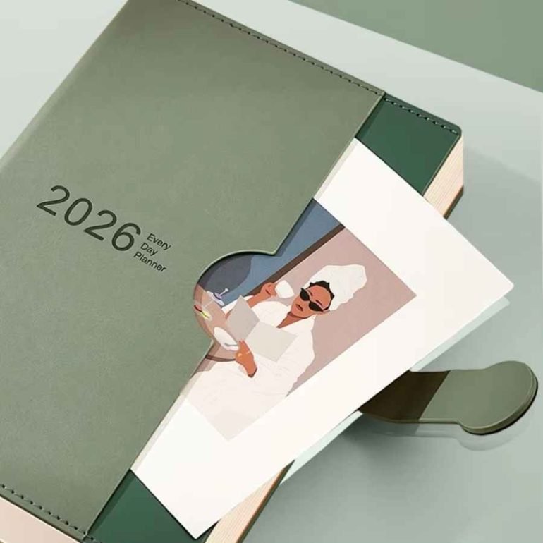 custom picture planner